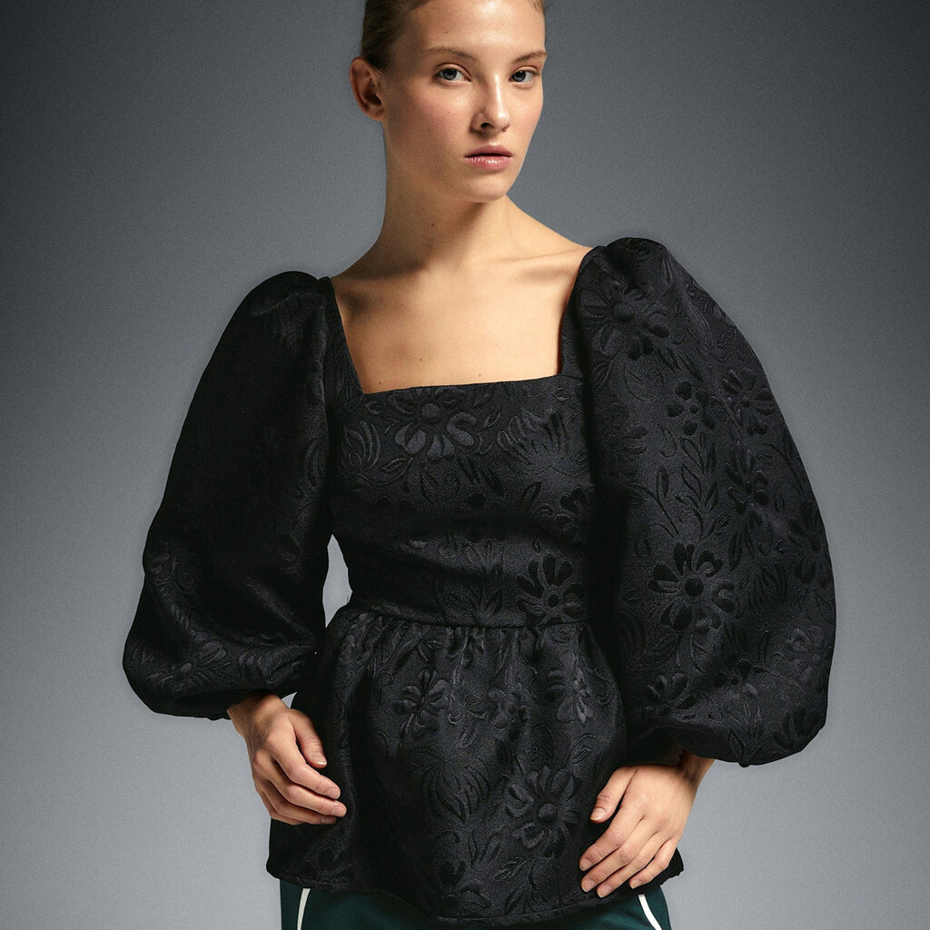 LAAGAM CECILE BLACK BLOUSE B22005