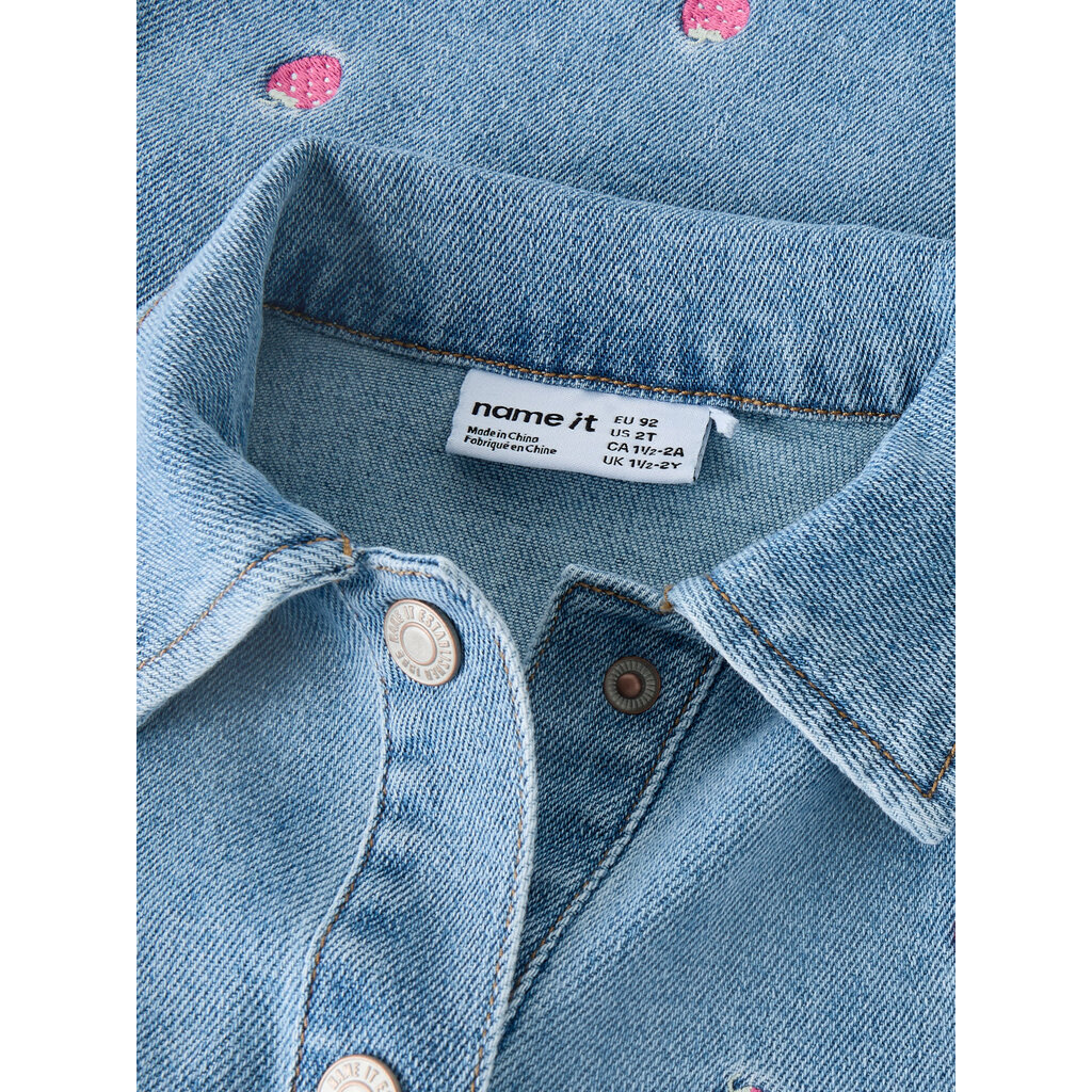 name it NMFLAILA SS EMB DRESS 6202-IZ 13255050 Light Blue Denim STARWBERRY