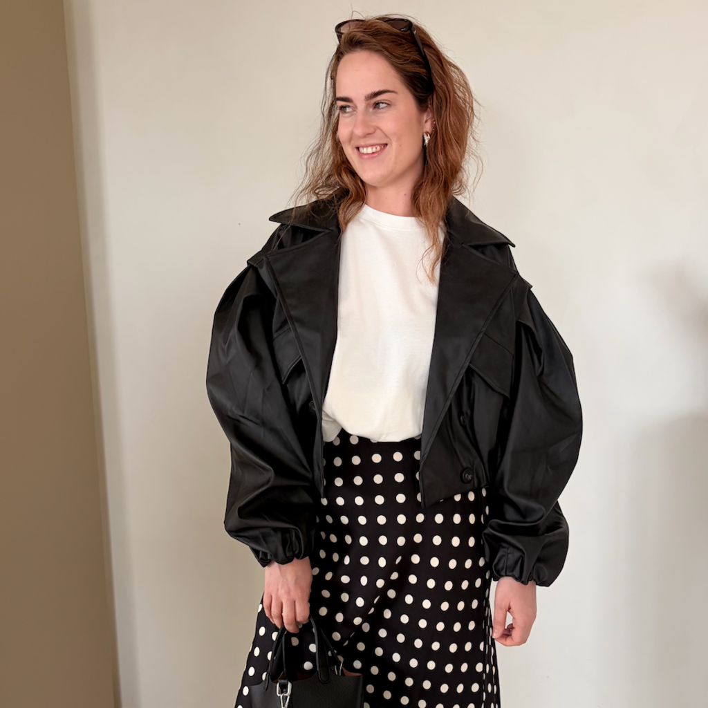 Faux leather trenchcoat - black