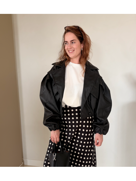 Faux leather trenchcoat - black