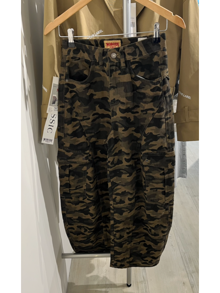 Camouflage cargo jeans