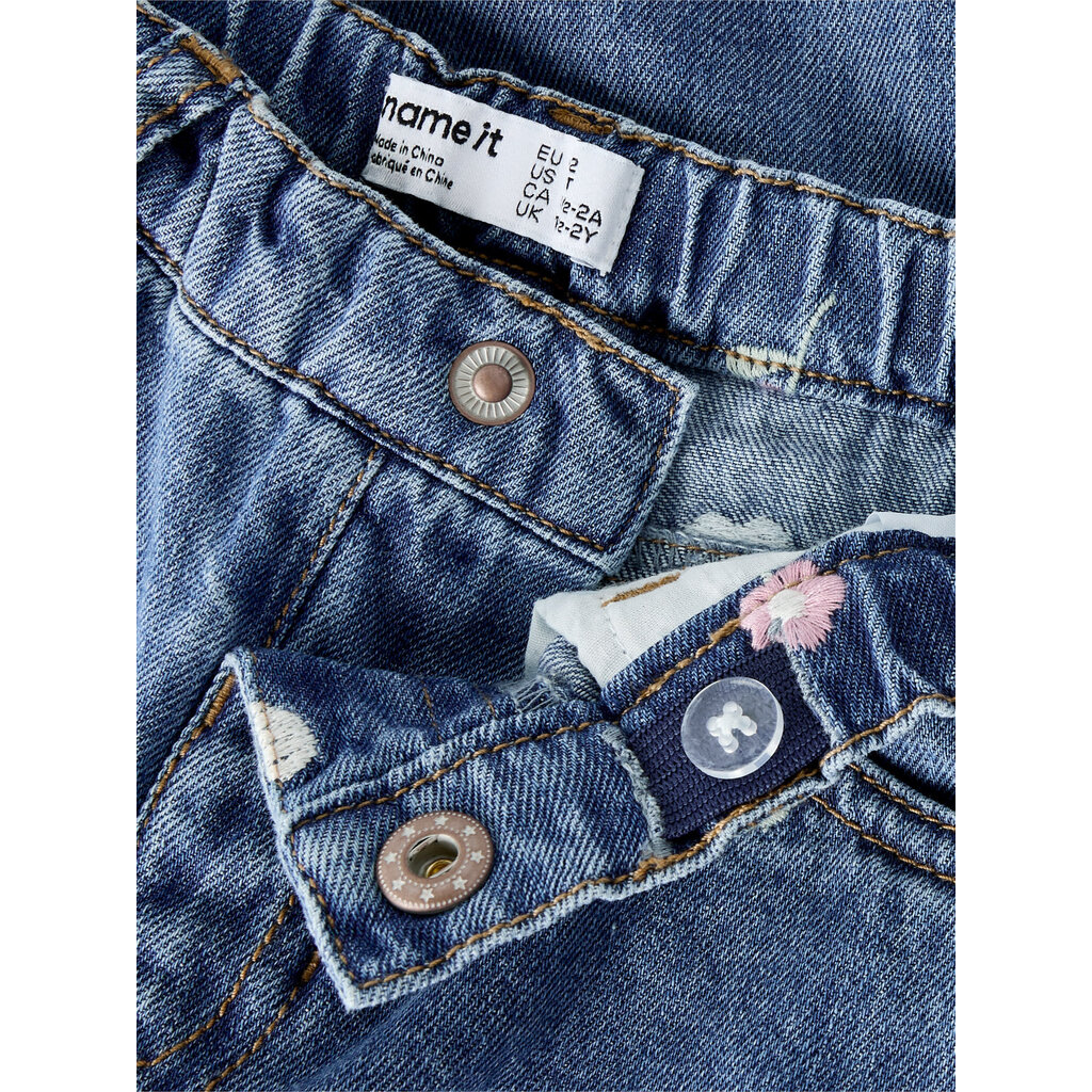 name it NMFBELLA BARREL EMB JEANS 4870-OV L 13255124