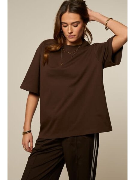 Oversized basic T-shirt MJ15543  Donkerbruin