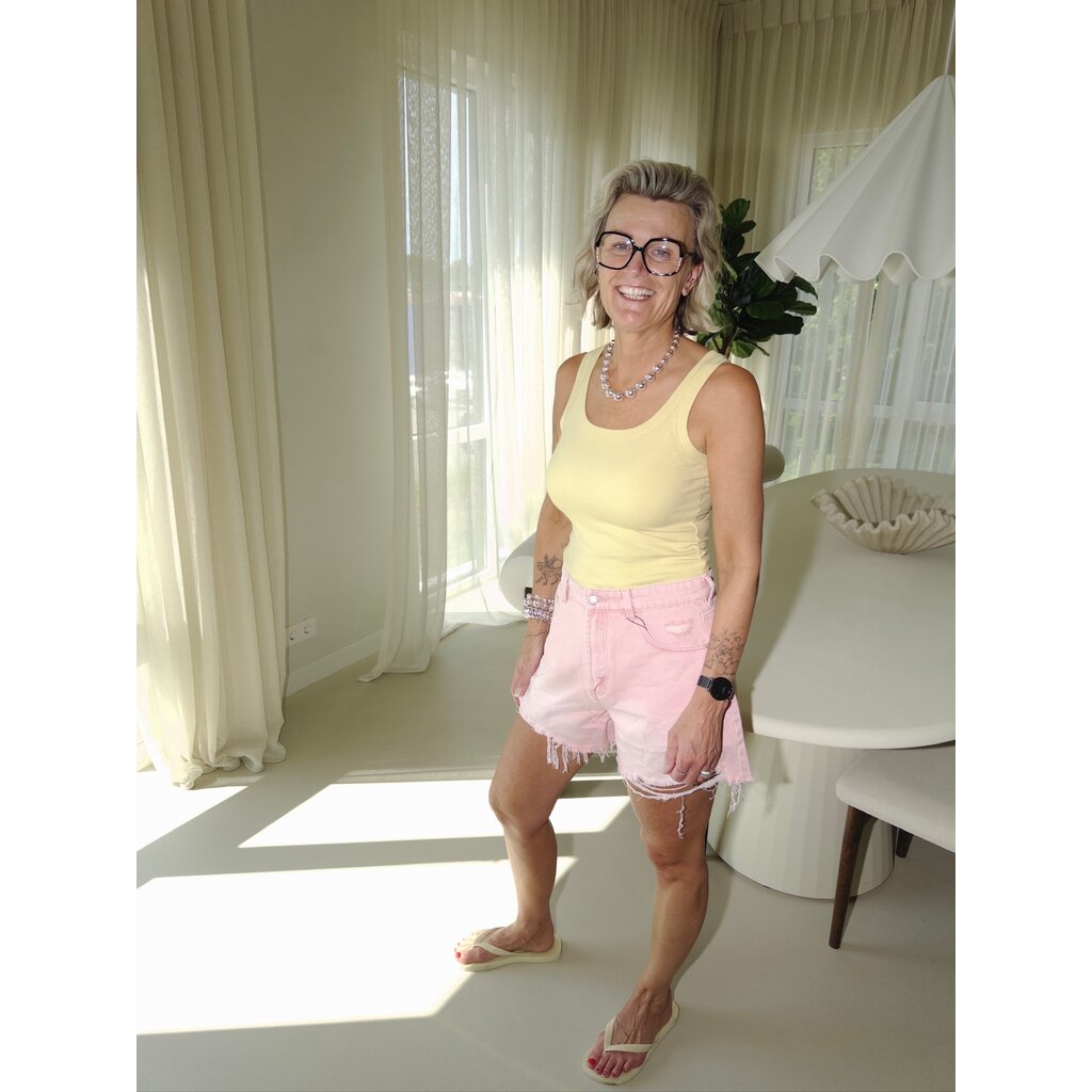 Denim shorts - light pink