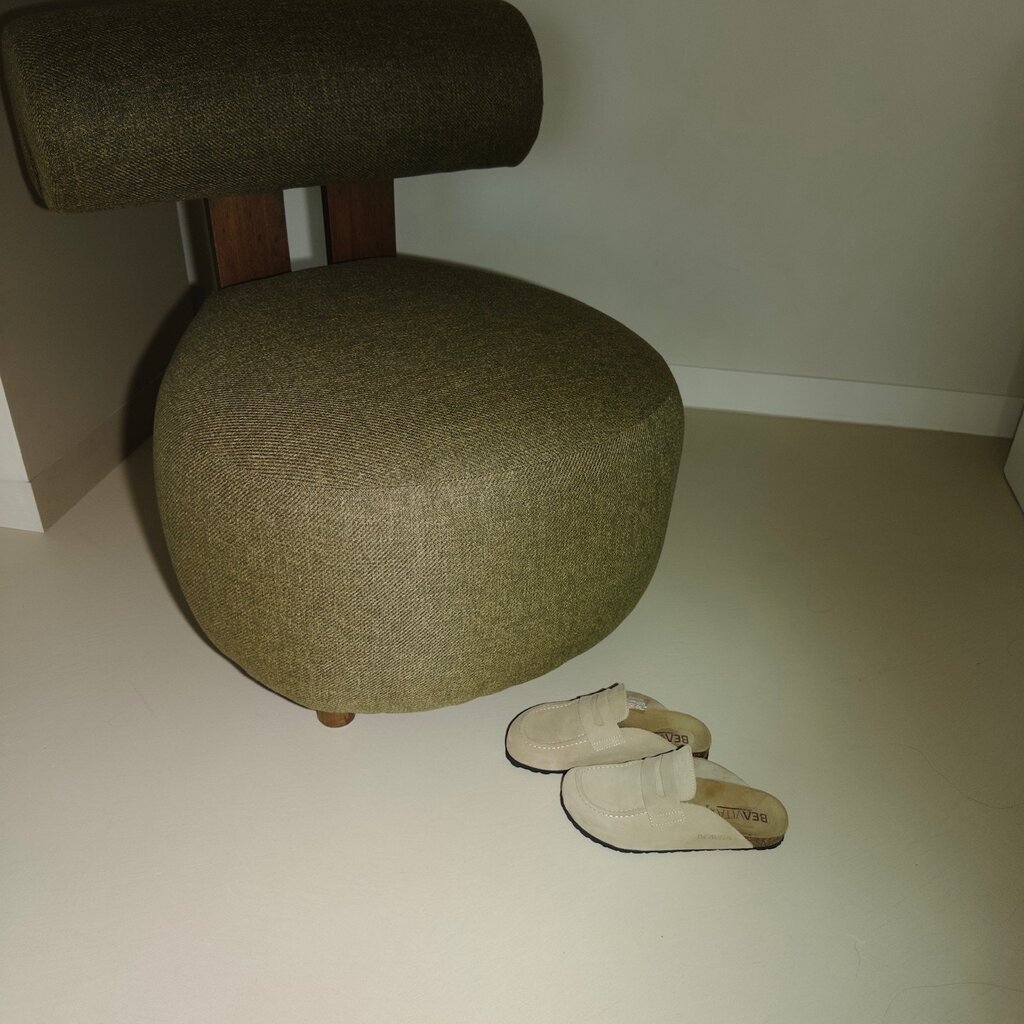 Leather clogs - taupe