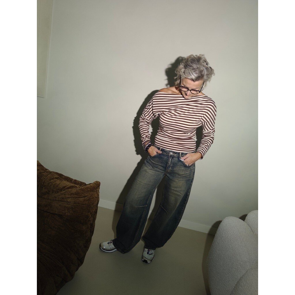 Offshoulder striped longsleeve - bruin/ecru
