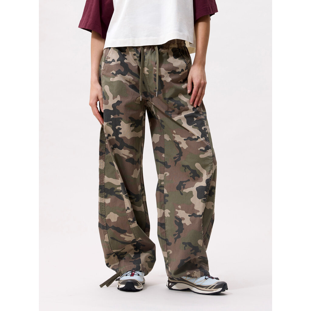 CATWALK JUNKIE Barrel fit camo jogger 2603023002