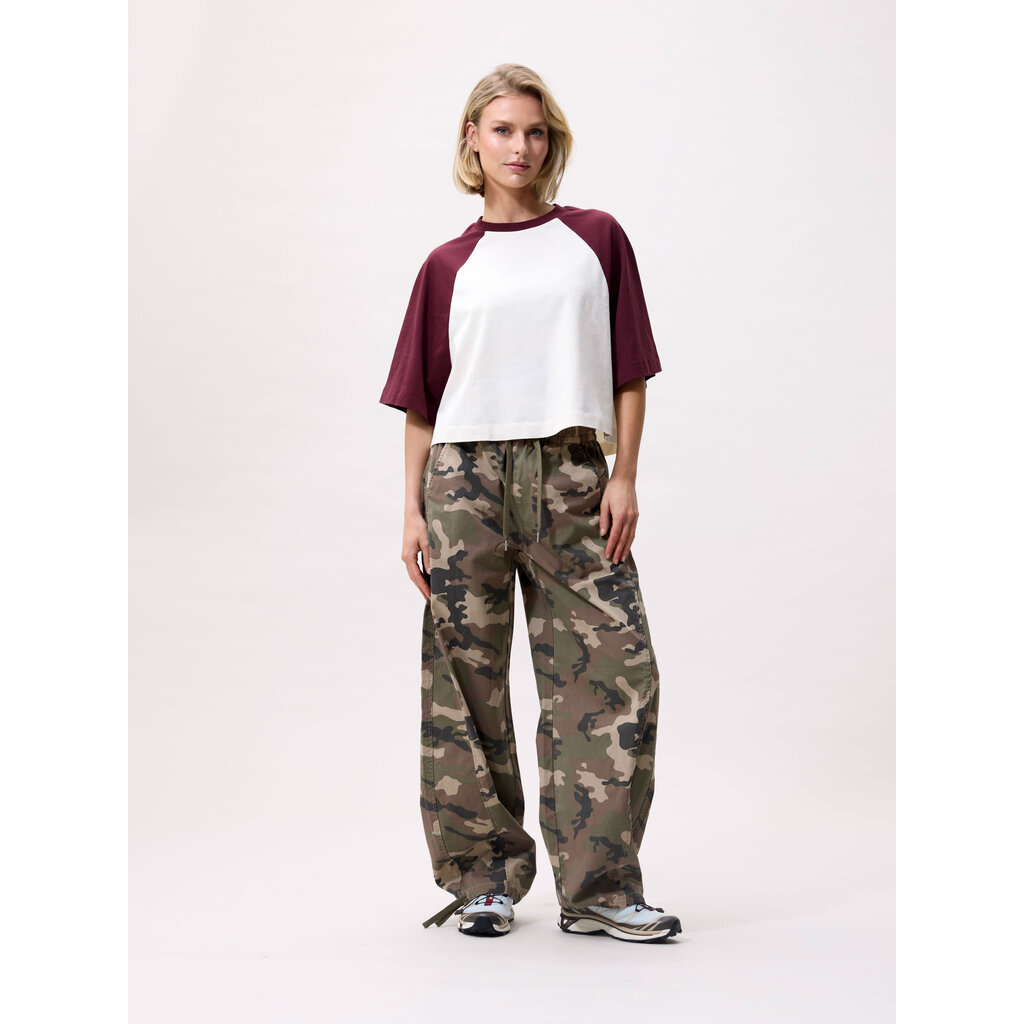 CATWALK JUNKIE Barrel fit camo jogger 2603023002