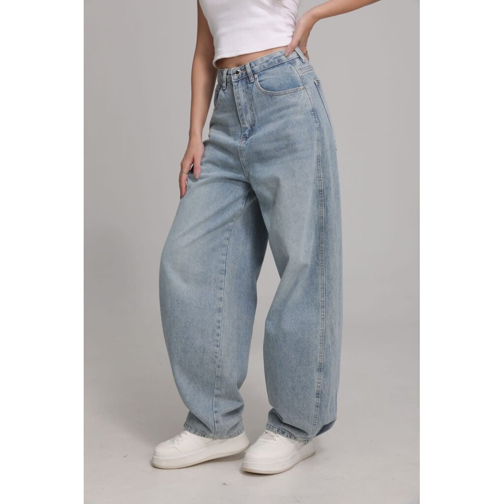 Baggy fit jeans white stripes back