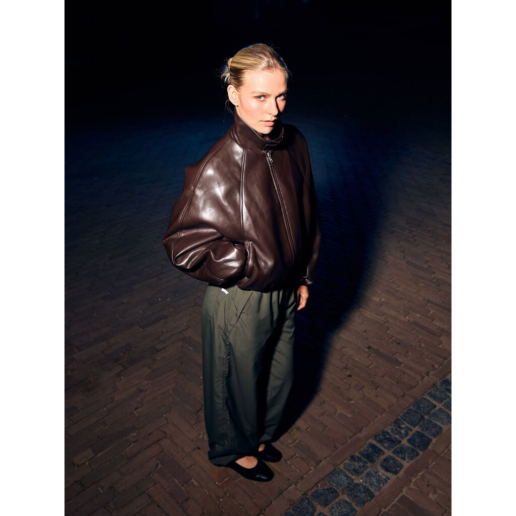 CATWALK JUNKIE Parachute trousers with fleece inside 2604023004 Green
