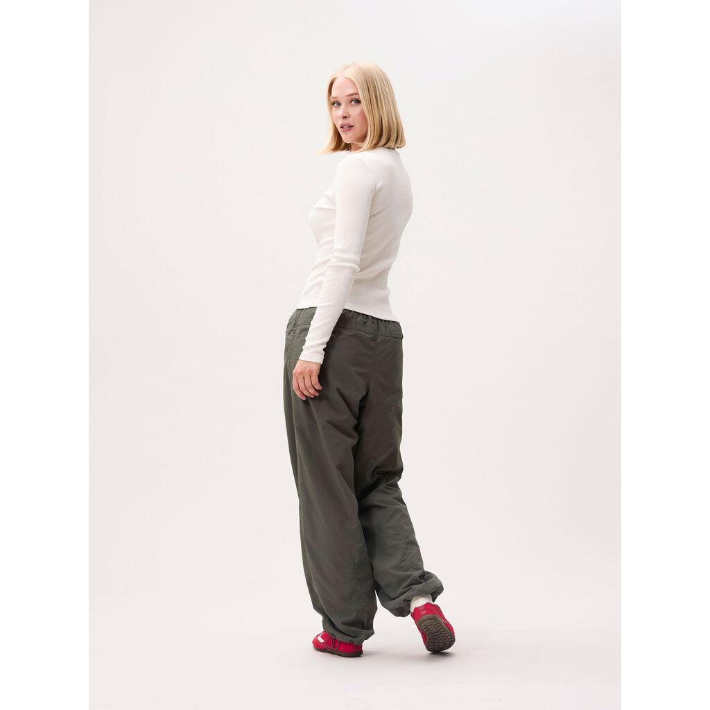 CATWALK JUNKIE Parachute trousers with fleece inside 2604023004 Green