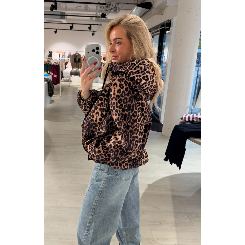 Oversized leopard hooded jacket