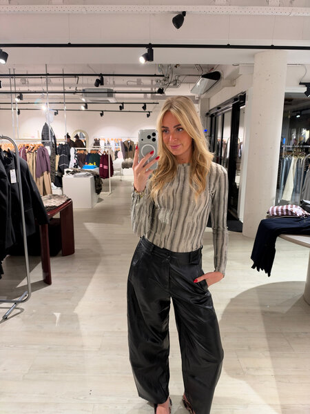 Faux leather balloon trousers - black