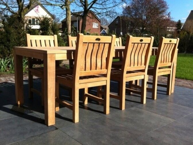Tuinstoel teak Bergamo zonder arml.