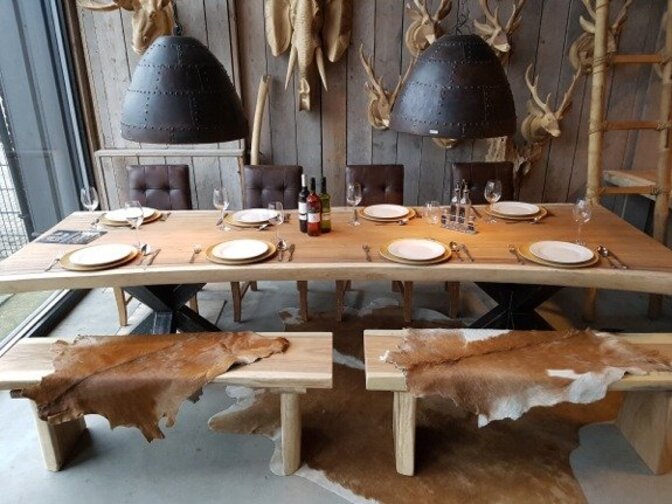 Boomstam tafel 320cm