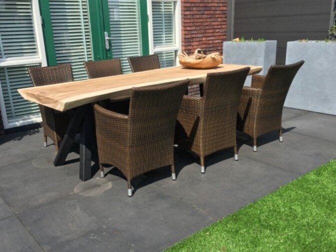 Robuuste boomstamtafel 250cm