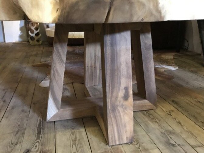 Grote piramide poot boomstamtafel - hardhout