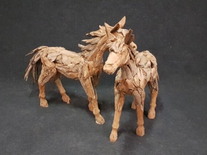 Houten Veulen staand - klein L130cm