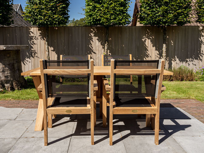 4 persoons tuinset Bari met tuintafel 90x180cm