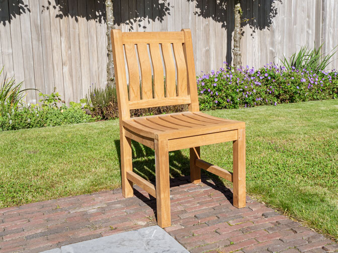 Teak tuinset tafel 215 + tuinbank + 3 stoelen