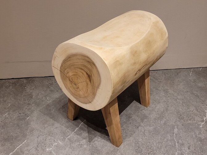 Suar Trunk Stool - kruk