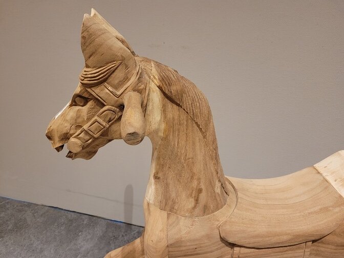 Hobbelpaard suarhout