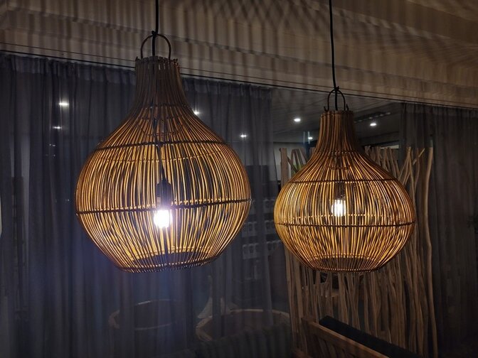 Lampenkap uit Bali van rotan - natural kleur - eco design hanglampen van het merk Original Home - langwerpig