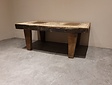 Houten salontafel met houtsnijwerk - 115x65x48cm