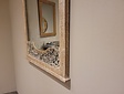 Grote spiegel met sieromlijsting 85x110cm