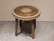Ronde salontafel met houtsnijwerk 60x58cm