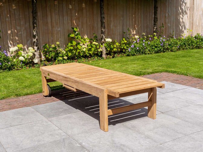 Teak ligbed Mugello Sunlounger