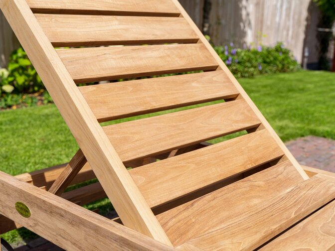 Teak ligbed Mugello Sunlounger