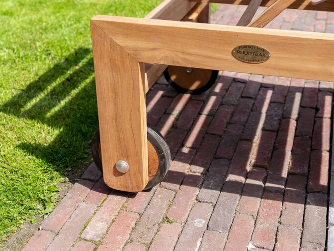 Teak ligbed Mugello Sunlounger