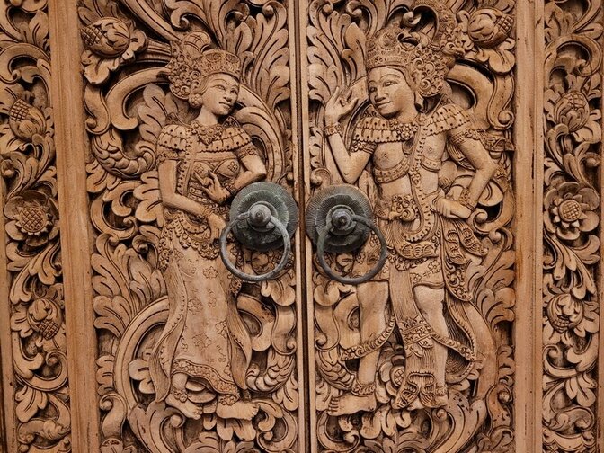 Oude Indonesische deur met kozijn - 100x205cm