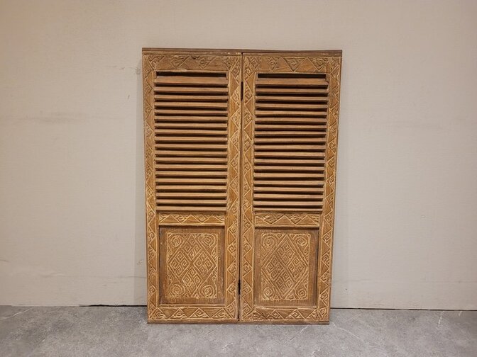 Louvre deuren met houtsnijwerk - 70x95cm