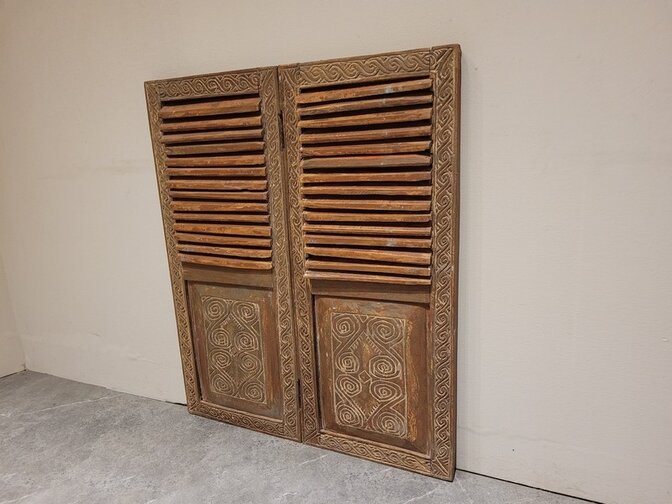 Louvre deuren met houtsnijwerk - 85x100cm
