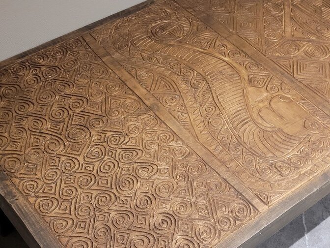 Salontafel met houtsnijwerk - 70x200x50cm