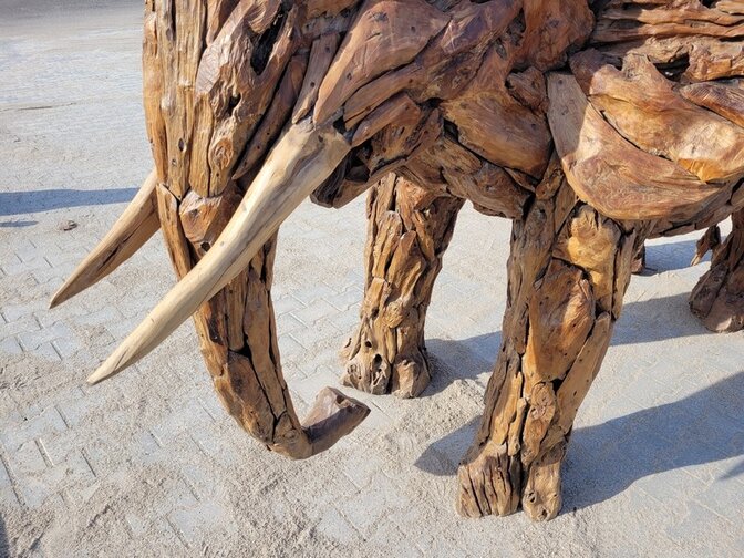 Grote olifant - staand - 300 x 150 x 190cm
