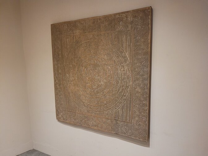 Muurdecoratie met houtsnijwerk 140x140cm - SKA24137-02