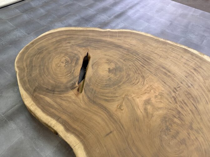 Ronde Boomstamtafel blad 140/180cm CA73-1124