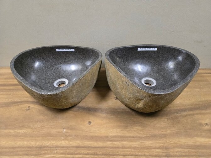 2 waskommen uit 1 steen - 38x35x15cm - FL23192