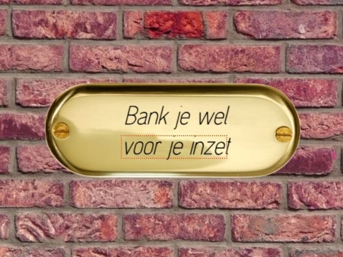 Messing label met opschrift