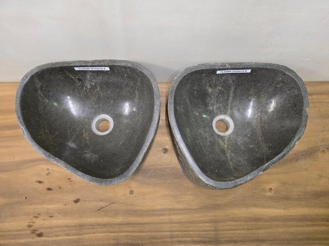 2 waskommen uit 1 steen - 37x33x15cm - FL23368