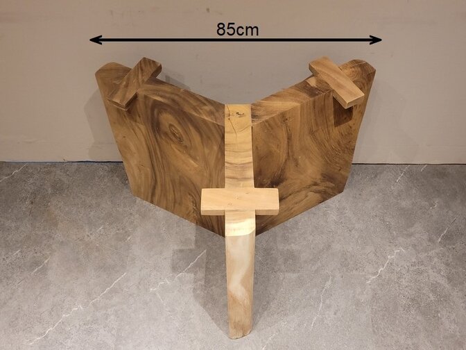 Suar Y-poot voor boomstamtafels