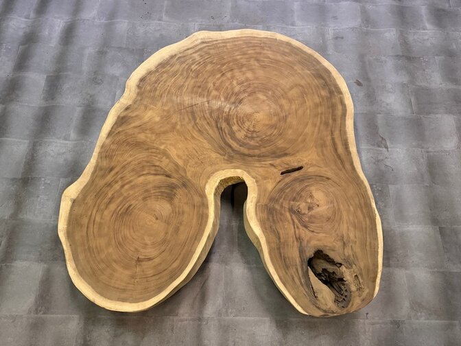 Ronde boomstamtafel 155/165cm CA142-1124