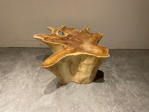 Wortelhout salontafel 80/85x40cm IJ06-2554