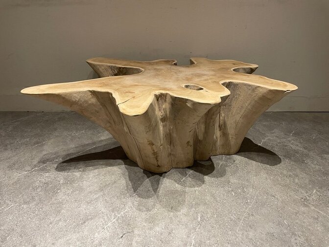 Wortelhout salontafel 110/130x43cm IJ08-2554