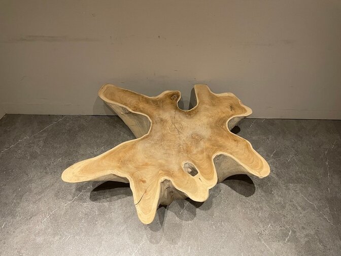 Wortelhout salontafel 110/130x43cm IJ08-2554