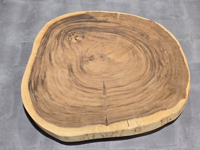 Ronde boomstamtafel 115/125cm CA25-725