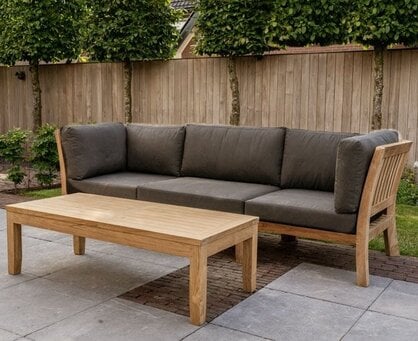 Loungebank in de tuin: waarom dit het hart van je buitenruimte is